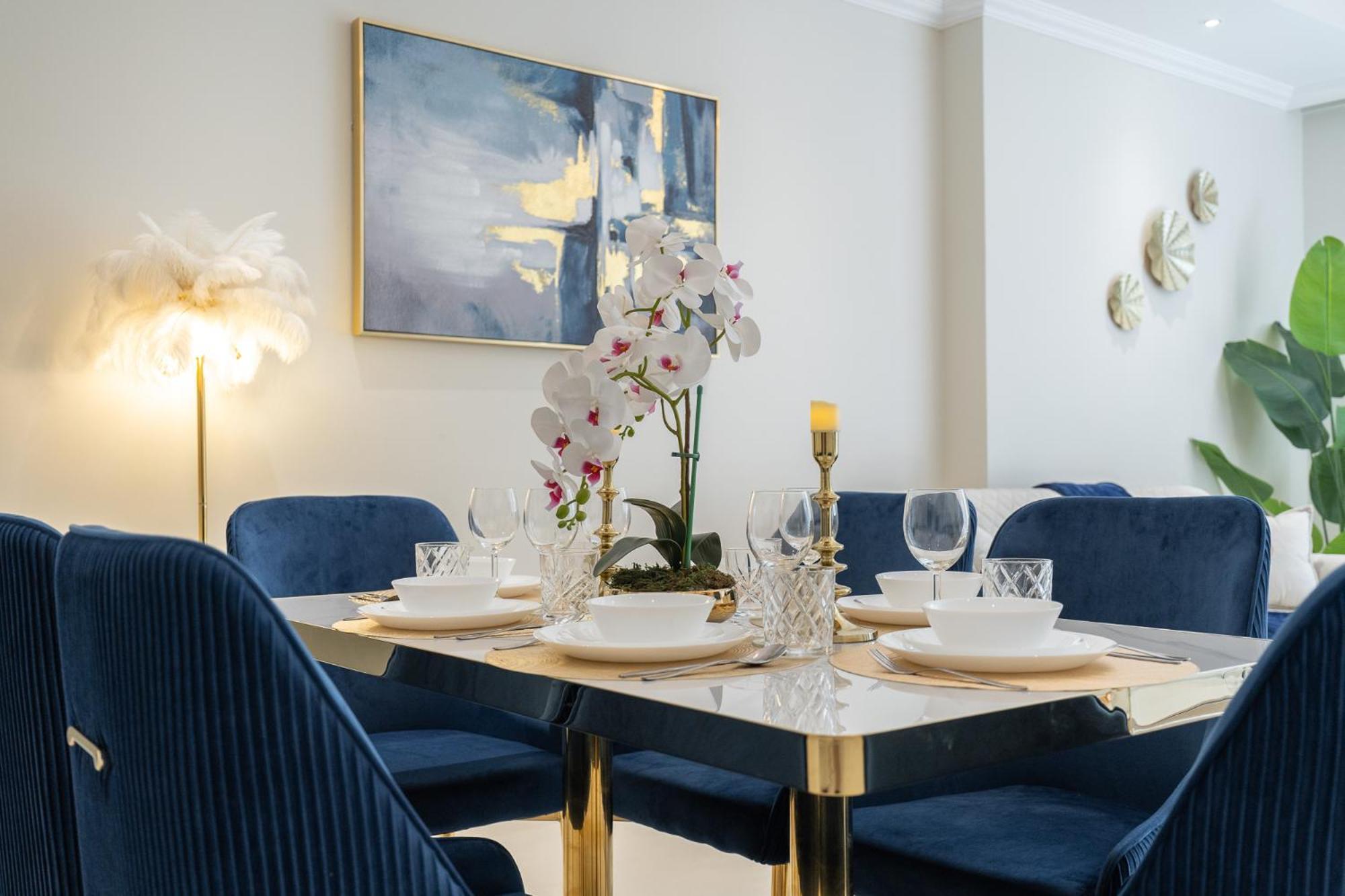 Dunya Tower Luxury And 2 Min Walk To Mall And Burj Khalifa In Heart Of Downtown شقة دبي