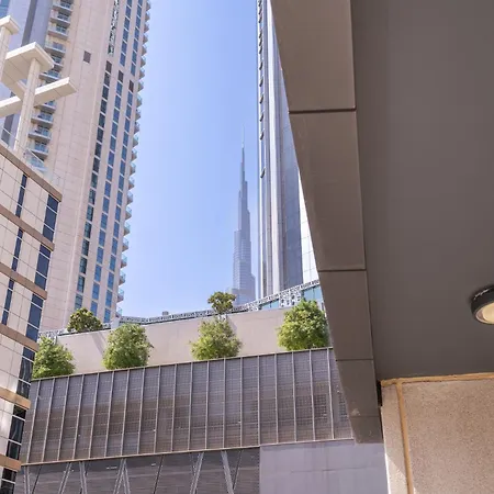 Dunya Tower Luxury And 2 Min Walk To Dubai Mall And Burj Khalifa In Heart Of Downtown Exterior foto