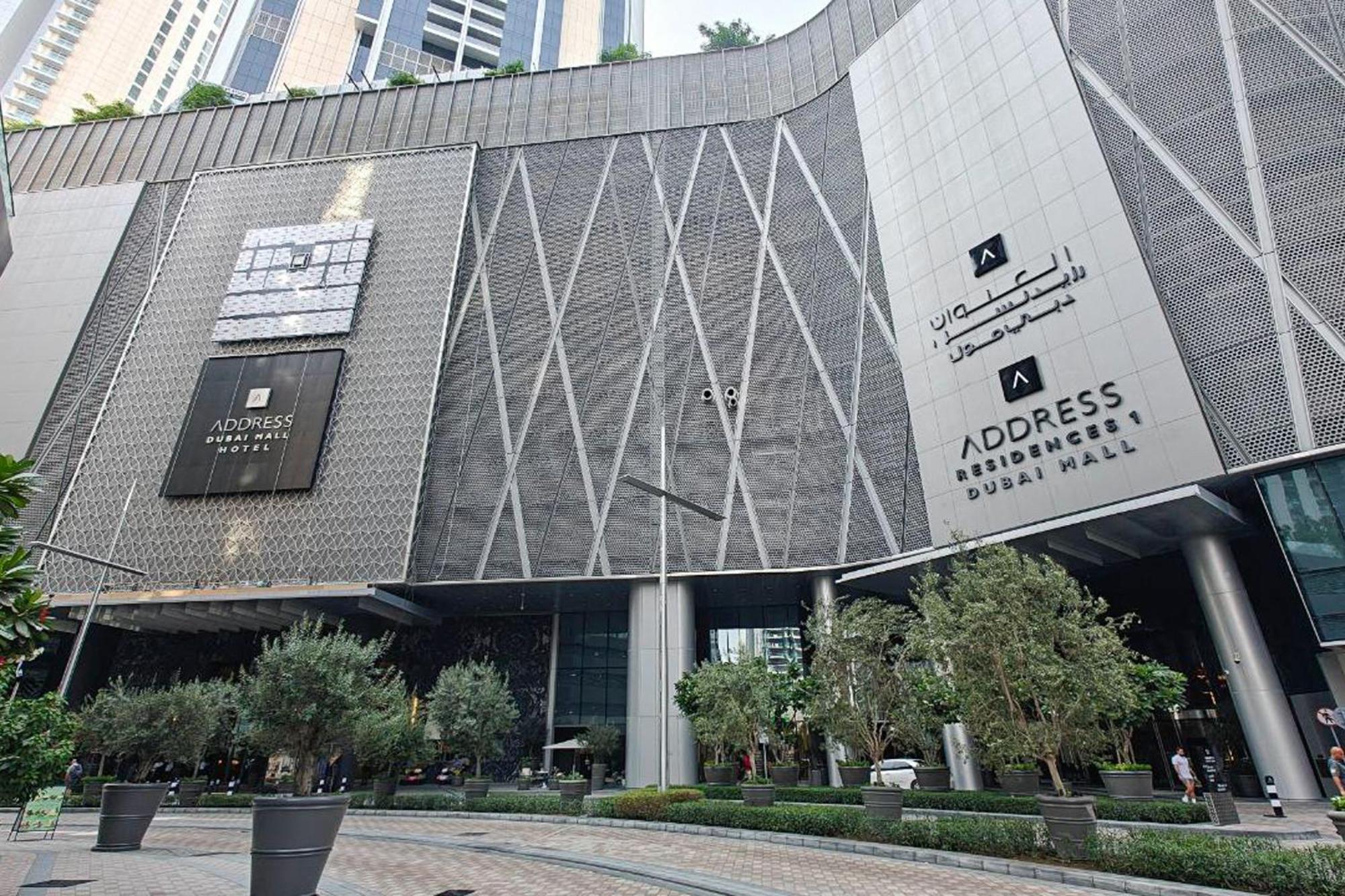 Appartement Dunya Tower Luxury And 2 Min Walk To Mall And Burj Khalifa In Heart Of Downtown *