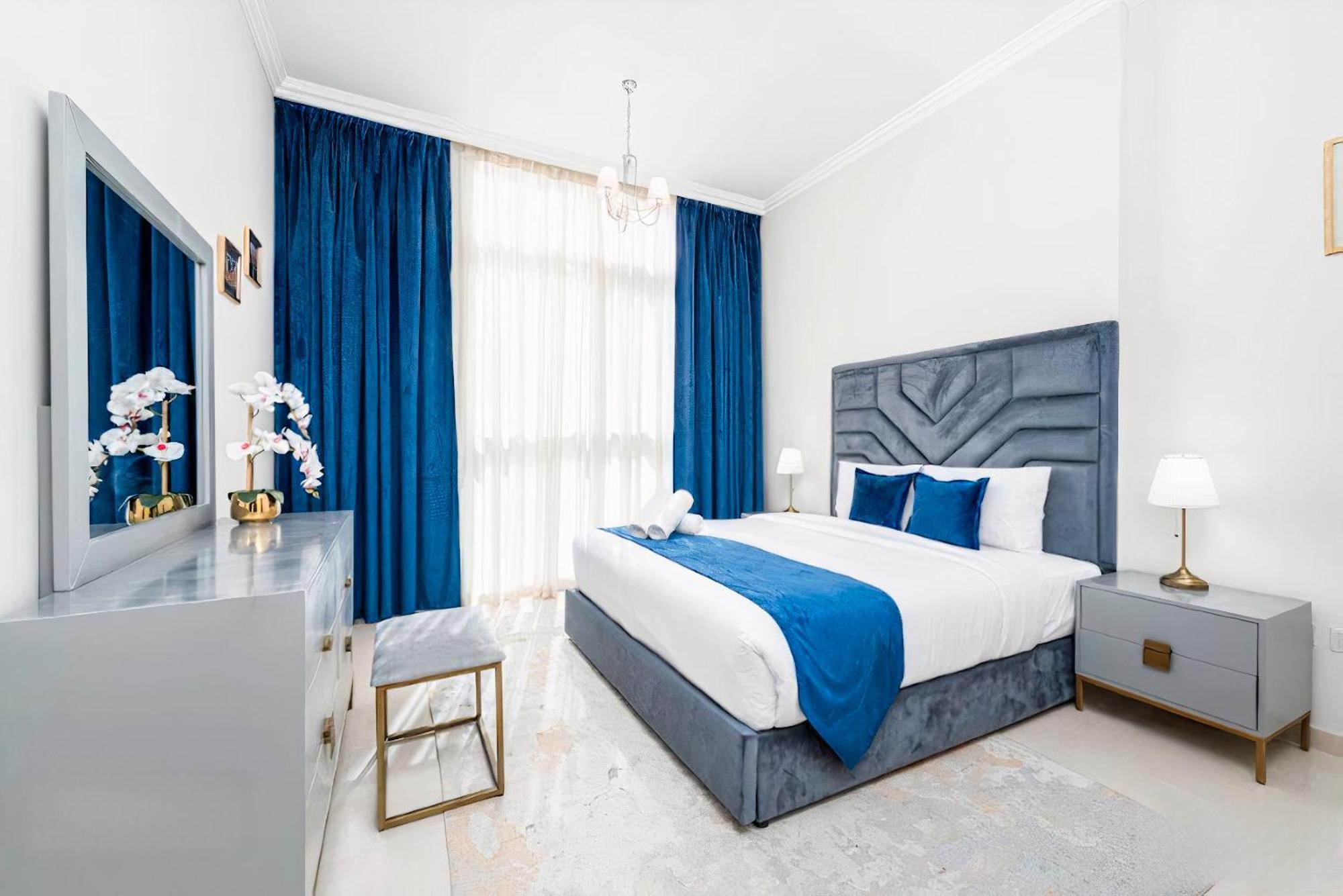 Dunya Tower Luxury And 2 Min Walk To Mall And Burj Khalifa In Heart Of Downtown Appartement Dubaï